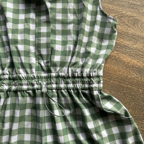 Byrdie Golf Sleeveless Range Romper - Picture 5 of 7